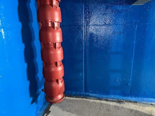 Water Tank Relining Top Coat in corner